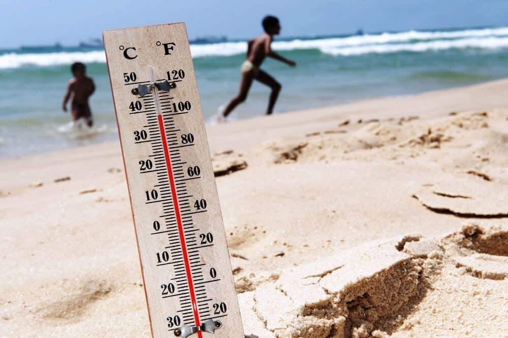 Here’s 8 tips on how to stay cool during super hot weather